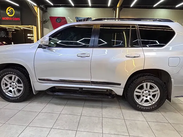 Used Toyota Land Cruiser Prado VX L in Navi Mumbai Used Toyota Land Cruiser Prado VX L in Navi Mumbai