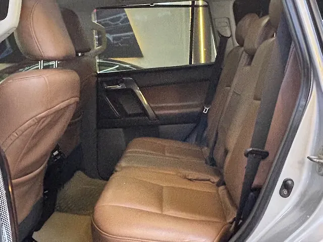 Used Toyota Land Cruiser Prado VX L in Navi Mumbai Used Toyota Land Cruiser Prado VX L in Navi Mumbai