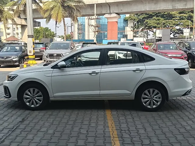 Used Volkswagen Virtus Highline Petrol 1.0L Turbo Automatic (TC) in Bangalore