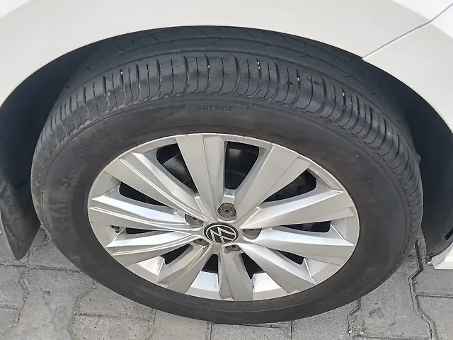 Used Volkswagen Virtus Highline Petrol 1.0L Turbo Automatic (TC) in Bangalore