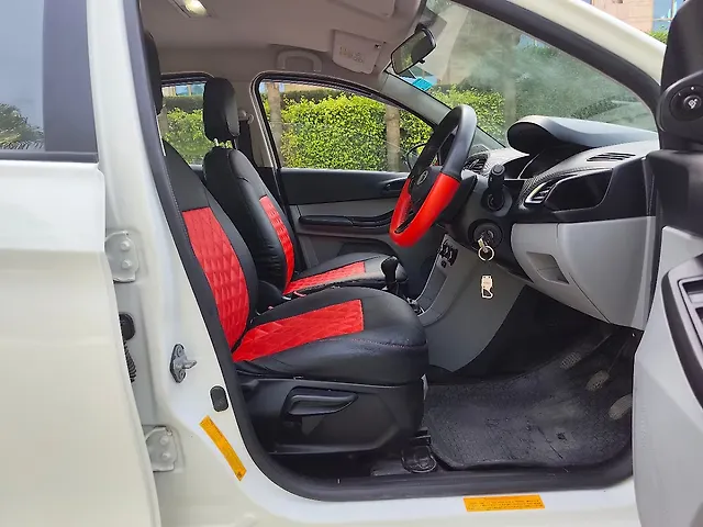 Used Tata Old Generation Tiago 2020 XT CNG Manual in Delhi Used Tata Old Generation Tiago 2020 XT CNG Manual in Delhi