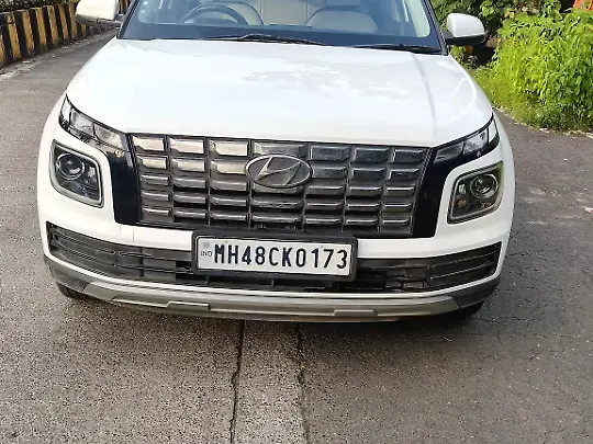 Used 2022 Hyundai Venue in Mumbai Used 2022 Hyundai Venue in Mumbai
