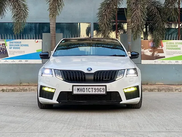 Used 2017 Skoda Octavia in Pune