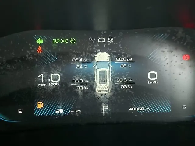 Used MG Hector Plus [2023-2025] Savvy Pro 1.5 Turbo Petrol CVT 7 STR in Mumbai