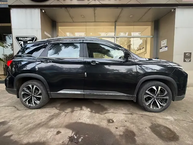 Used MG Hector Plus [2023-2025] Savvy Pro 1.5 Turbo Petrol CVT 7 STR in Mumbai