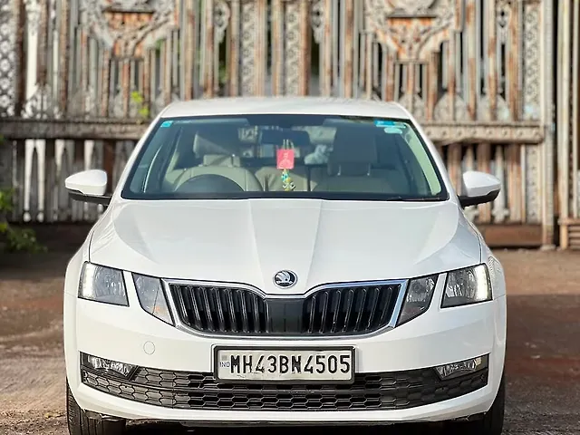 Used 2019 Skoda Octavia in Pune