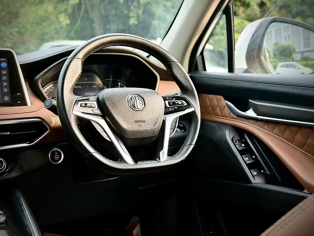 Used MG Gloster [2020-2022] Sharp 6 STR 2.0 Twin Turbo 4WD in Delhi