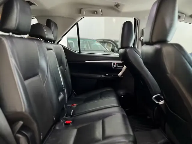 Used Toyota Fortuner 4X4 AT 2.8 Diesel in Mohali