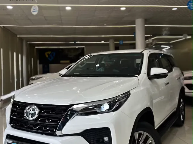 Used Toyota Fortuner 4X4 AT 2.8 Diesel in Mohali