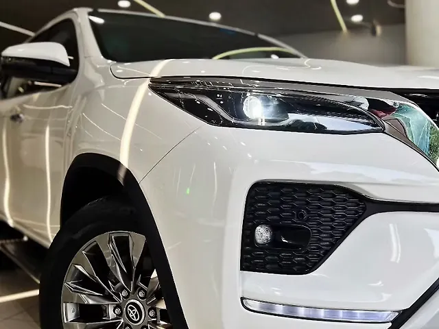 Used Toyota Fortuner 4X4 AT 2.8 Diesel in Mohali