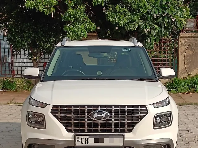 Used 2019 Hyundai Venue in Chandigarh