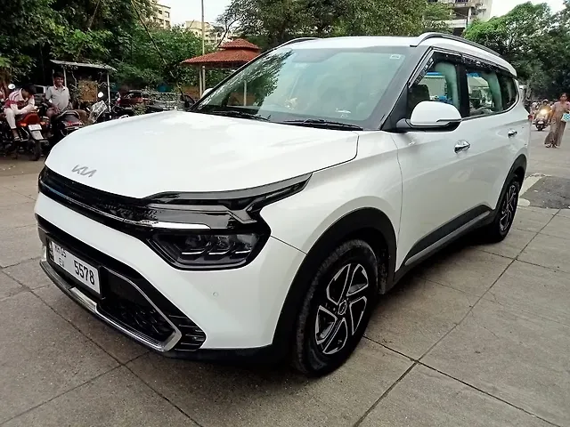 Used 2022 Kia Carens in Mumbai