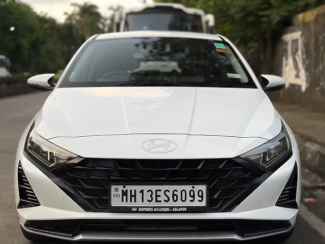 Used 2025 Hyundai Elite i20 in Mumbai Used 2025 Hyundai Elite i20 in Mumbai