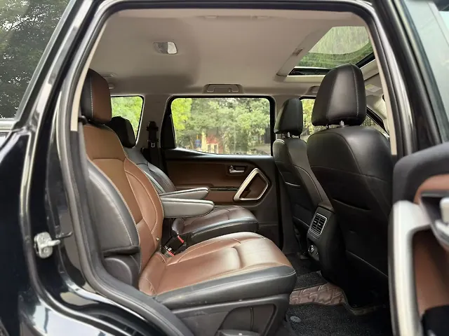 Used Mahindra Scorpio N Z8 Petrol MT 7 STR [2022] in Delhi
