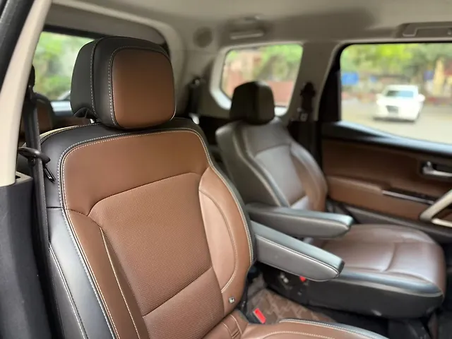 Used Mahindra Scorpio N Z8 Petrol MT 7 STR [2022] in Delhi