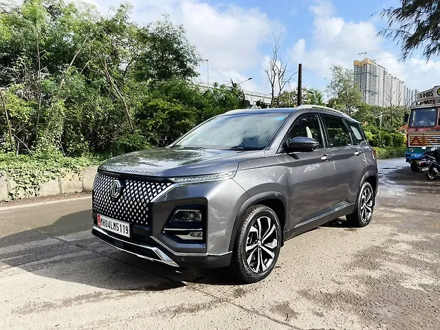 Used 2023 MG Hector in Mumbai