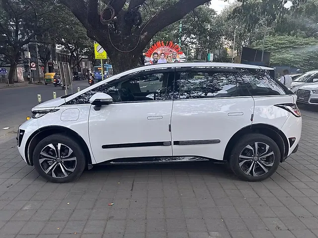 Used MG Windsor EV Essence Pro 52.9 kWh in Bangalore Used MG Windsor EV Essence Pro 52.9 kWh in Bangalore