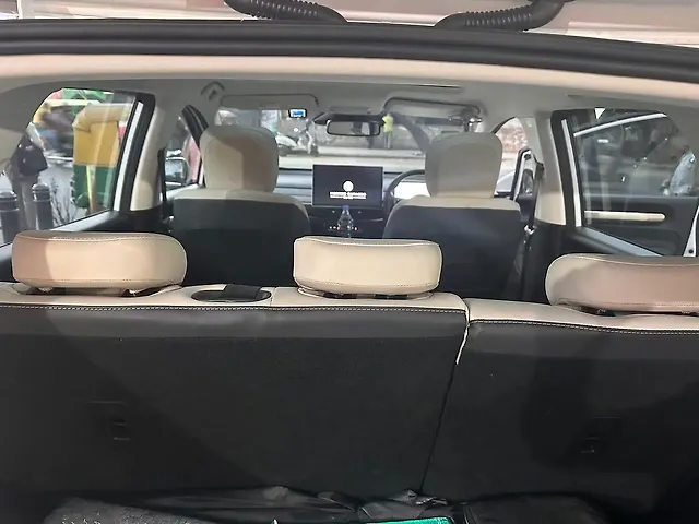 Used MG Windsor EV Essence Pro 52.9 kWh in Bangalore Used MG Windsor EV Essence Pro 52.9 kWh in Bangalore