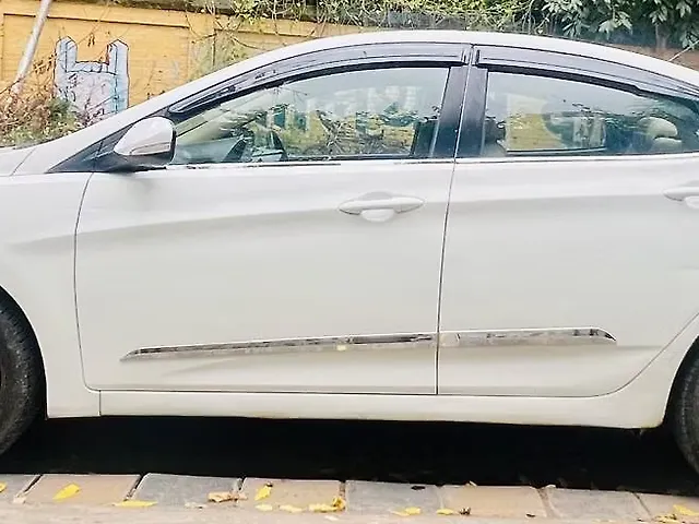 Used Hyundai Verna [2011-2015] Fluidic 1.6 CRDi SX Opt in Kanpur