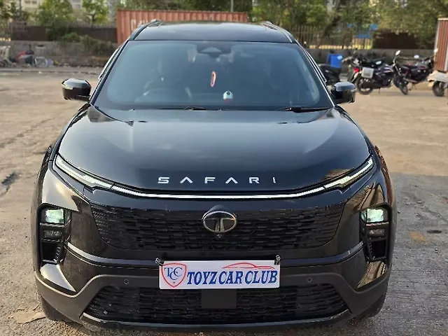 Used 2025 Tata Safari in Mumbai Used 2025 Tata Safari in Mumbai