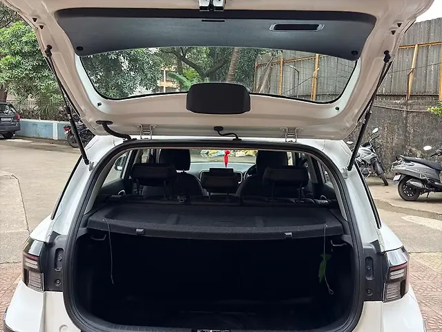Used Hyundai Venue [2023-2025] SX (O) 1.0 Turbo Petrol DCT in Mumbai