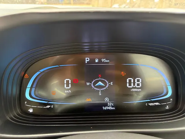 Used Hyundai Venue [2023-2025] SX (O) 1.0 Turbo Petrol DCT in Mumbai