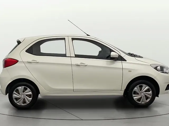 Used Tata Tiago [2016-2020] Revotron XT [2016-2019] in Lucknow