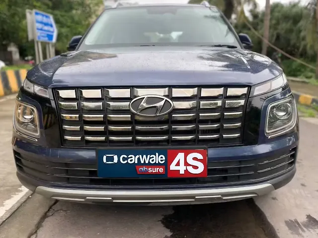Used 2024 Hyundai Venue in Mumbai