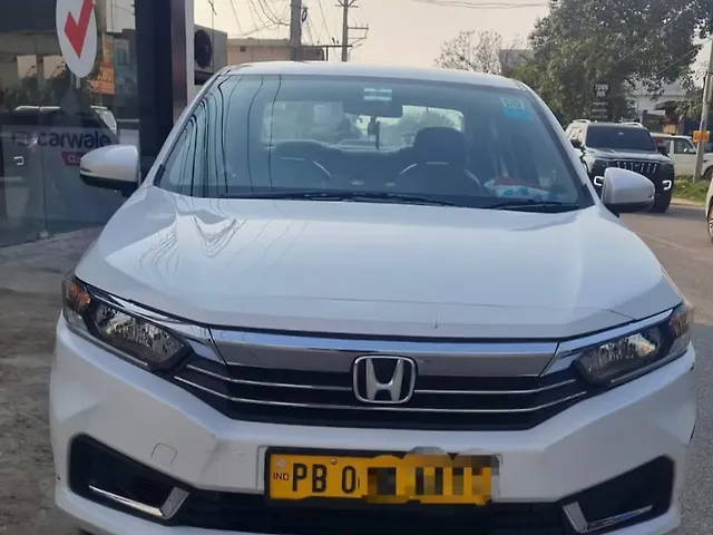Used 2023 Honda Amaze in Ludhiana