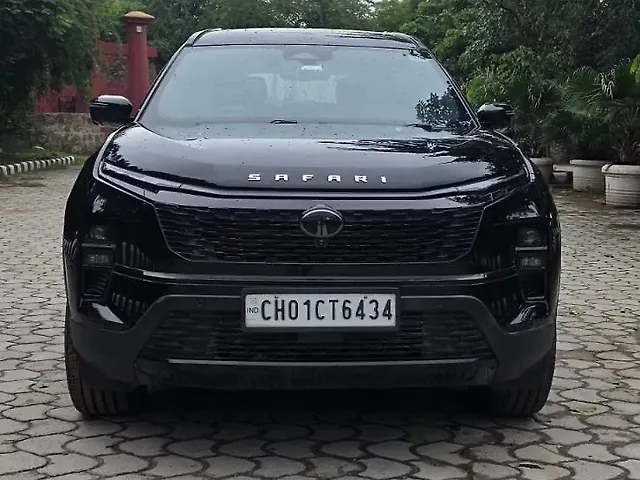 Used 2024 Tata Safari in Delhi