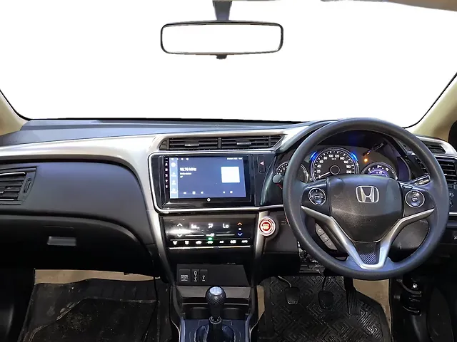 Used Honda City 4th Generation V Petrol in Indore