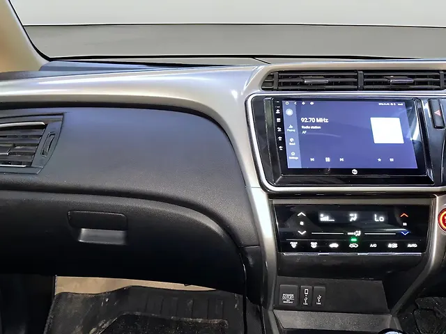 Used Honda City 4th Generation V Petrol in Indore