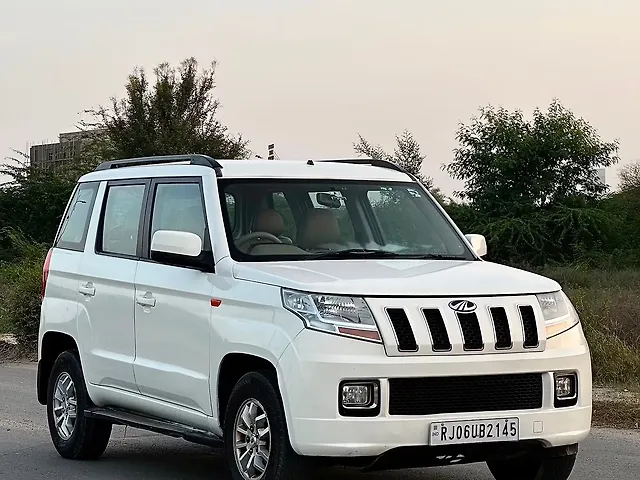 Used Mahindra TUV300 [2015-2019] T8 in Kishangarh