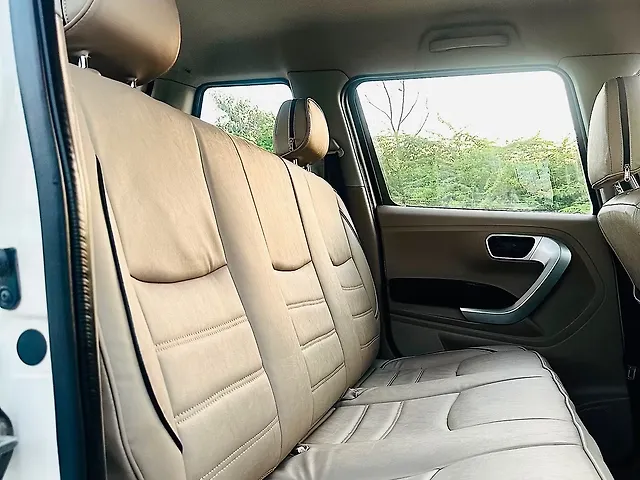 Used Mahindra TUV300 [2015-2019] T8 in Kishangarh