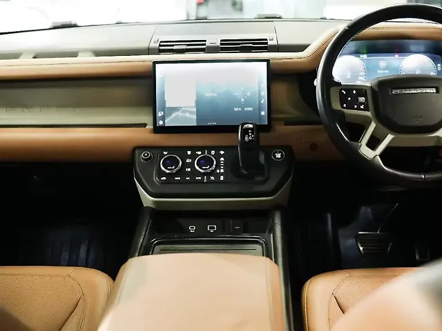 Used Land Rover Defender 110 HSE 2.0 Petrol in Lucknow Used Land Rover Defender 110 HSE 2.0 Petrol in Lucknow