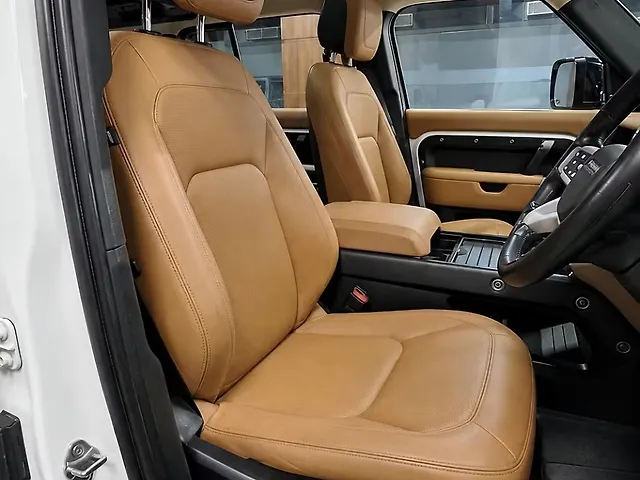 Used Land Rover Defender 110 HSE 2.0 Petrol in Lucknow Used Land Rover Defender 110 HSE 2.0 Petrol in Lucknow