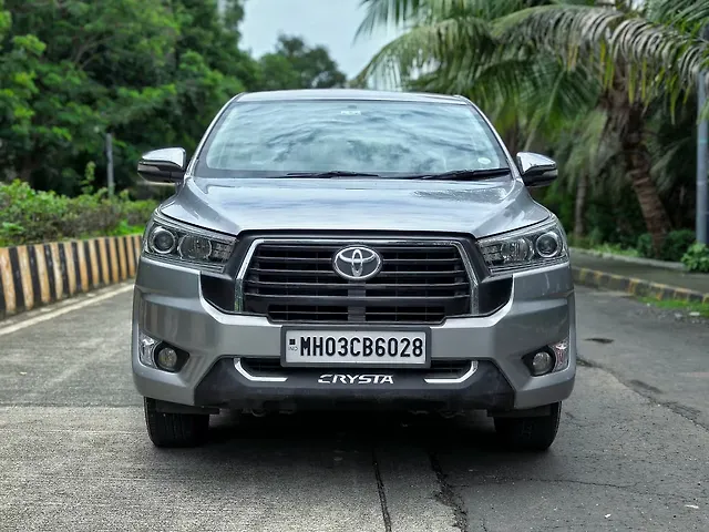 Used 2016 Toyota Innova Crysta in Mumbai