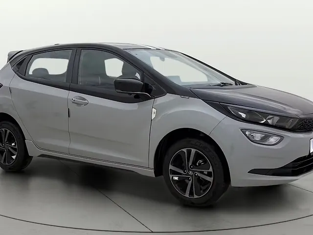 Used 2024 Tata Altroz in Gurgaon Used 2024 Tata Altroz in Gurgaon