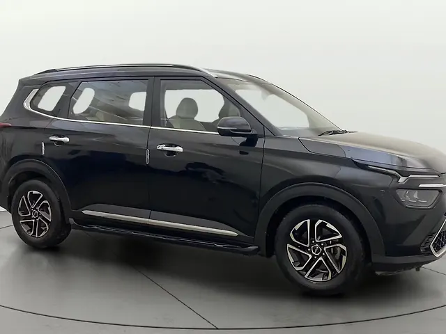 Used 2022 Kia Carens in Hyderabad