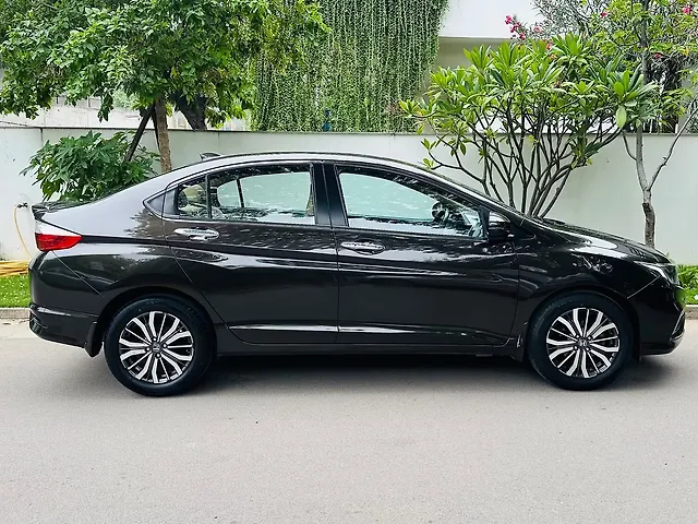 Used Honda City ZX VTEC Plus in Hyderabad