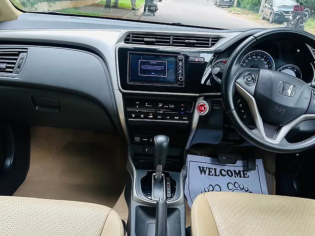 Used Honda City ZX VTEC Plus in Hyderabad