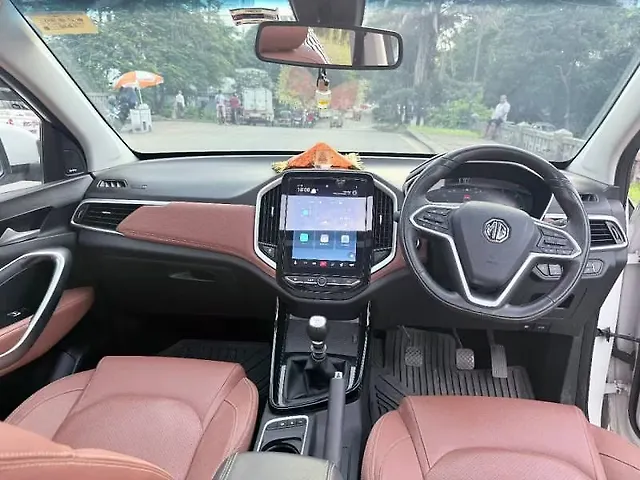 Used MG Hector Plus [2023-2025] Sharp 2.0 Diesel Turbo MT 6-STR in Navi Mumbai