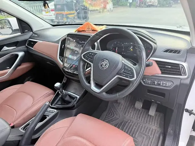 Used MG Hector Plus [2023-2025] Sharp 2.0 Diesel Turbo MT 6-STR in Navi Mumbai
