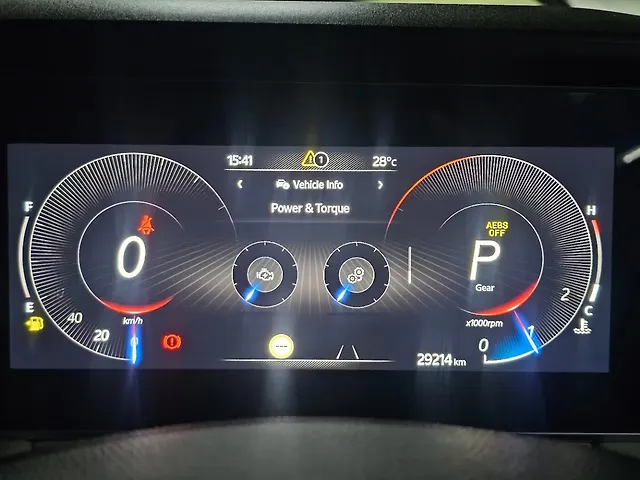 Used Mahindra Old Generation XUV700 AX7 2WD Petrol 2.0L Turbo Automatic 7 STR in Mumbai