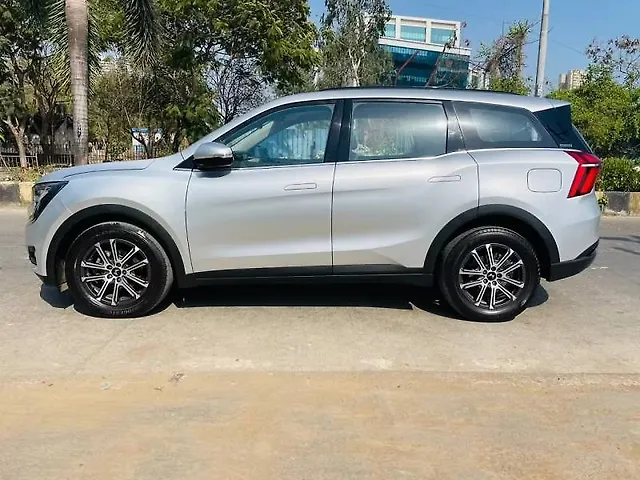 Used Mahindra Old Generation XUV700 AX7 2WD Petrol 2.0L Turbo Automatic 7 STR in Mumbai