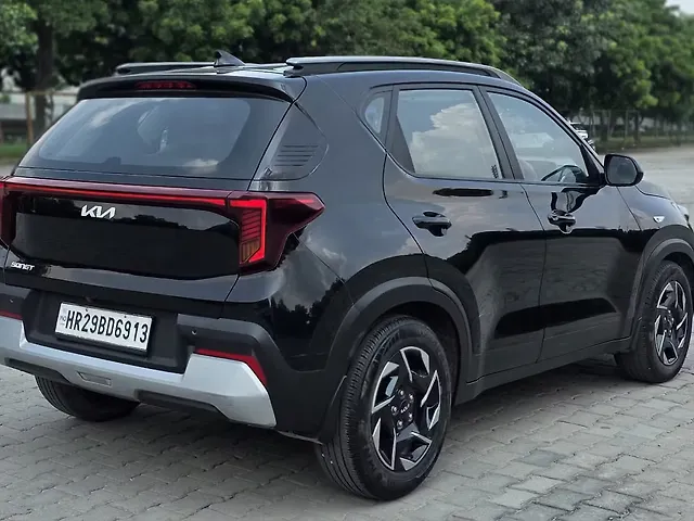 Used Kia Sonet HTK (O) Petrol 1.2L 5 Speed Manual in Delhi