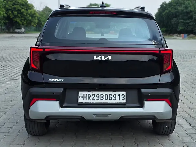 Used Kia Sonet HTK (O) Petrol 1.2L 5 Speed Manual in Delhi