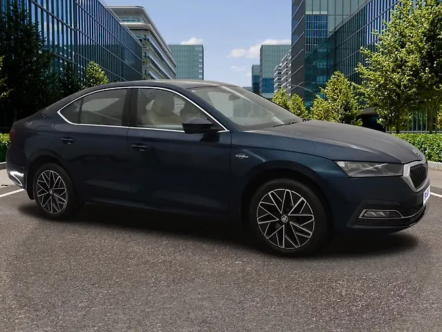 Used 2023 Skoda Octavia in Pune