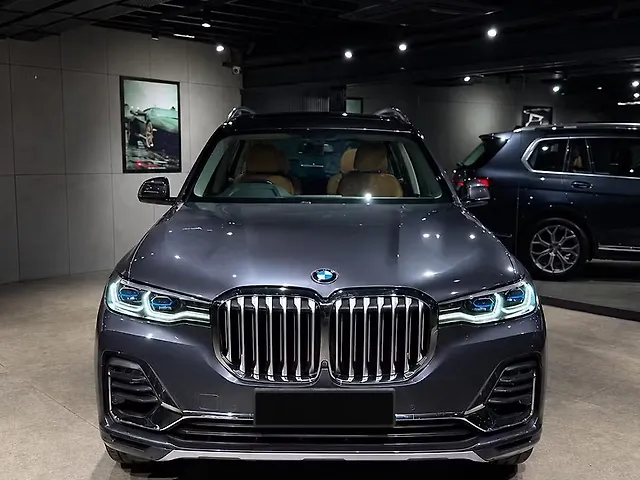 Used 2021 BMW X7 in Mumbai