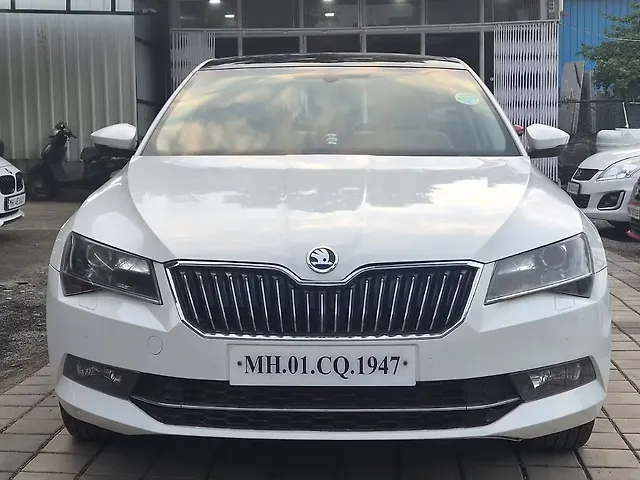 Used 2017 Skoda Superb in Pune